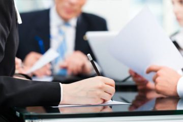 בית המשפט ביטל הסכם ממון – האישה חתמה רק מתוך פחד נטישה